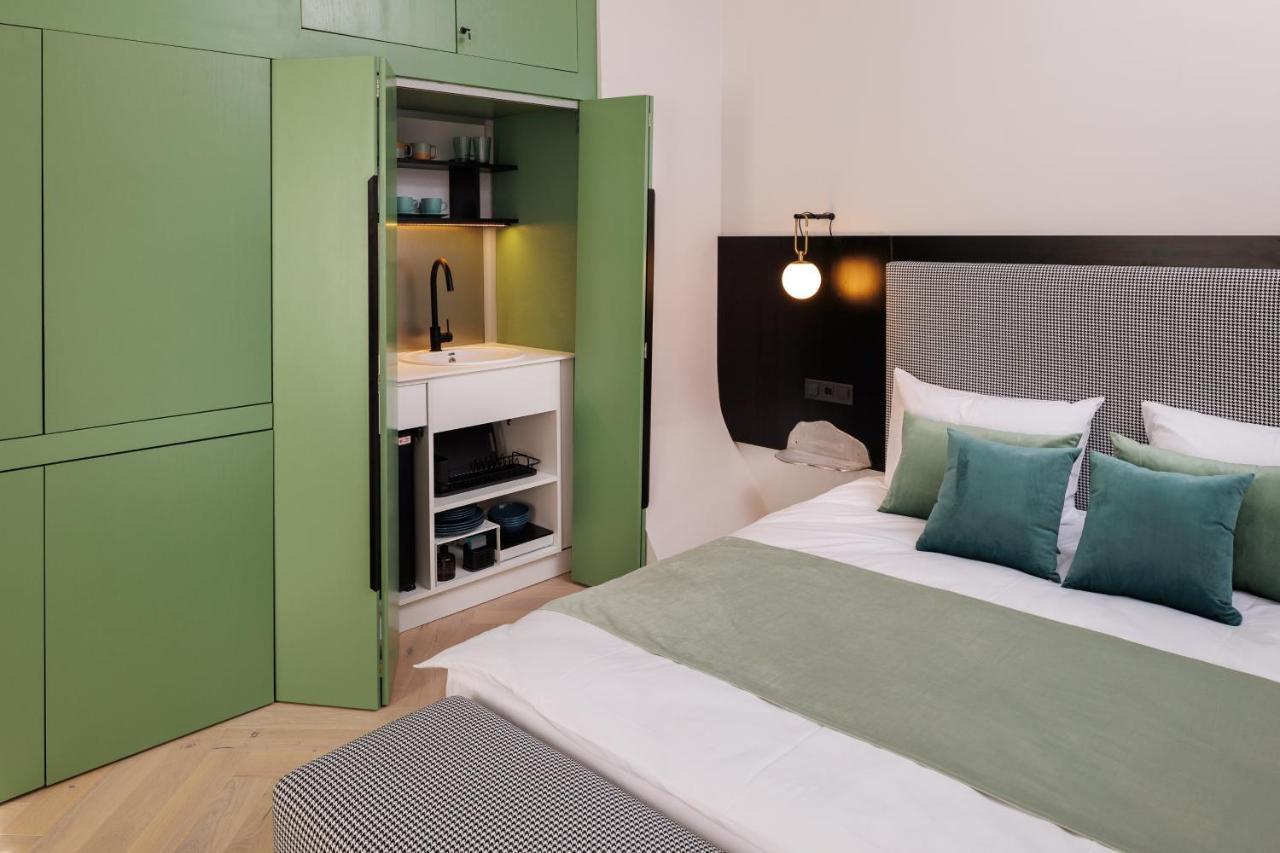 Aries' Collection Luxury Suites Brașov Exterior foto