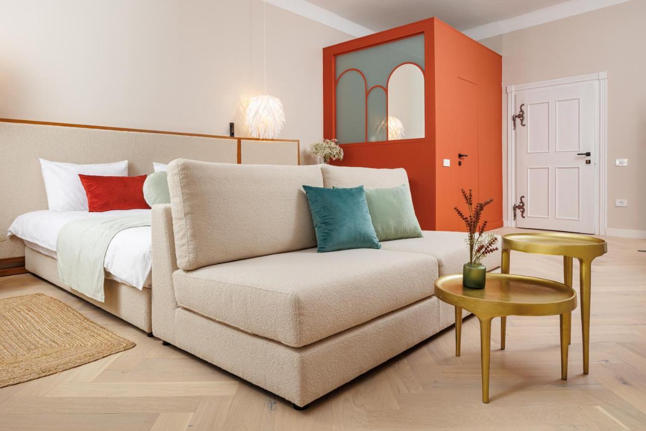 Aries' Collection Luxury Suites Brașov Exterior foto